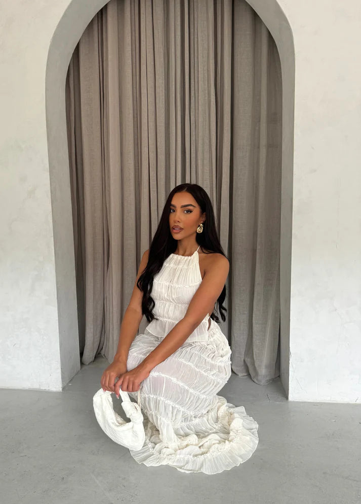 EMMA | Maxi Kjolesett